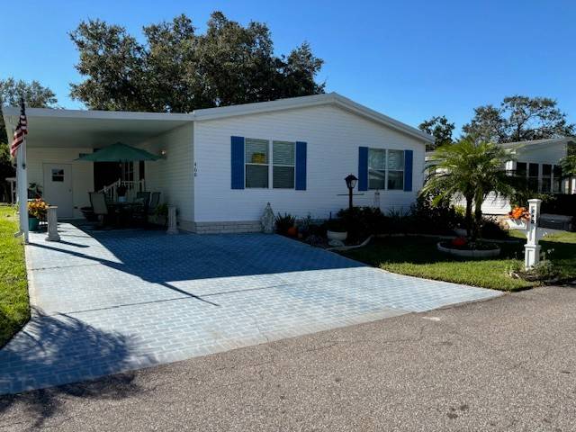 Lake Alfred, FL Mobile Home for Sale located at 468 Gulf Stream Drive Kings Pointe